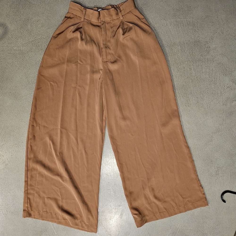 Women's Tan Wide-Leg Pants